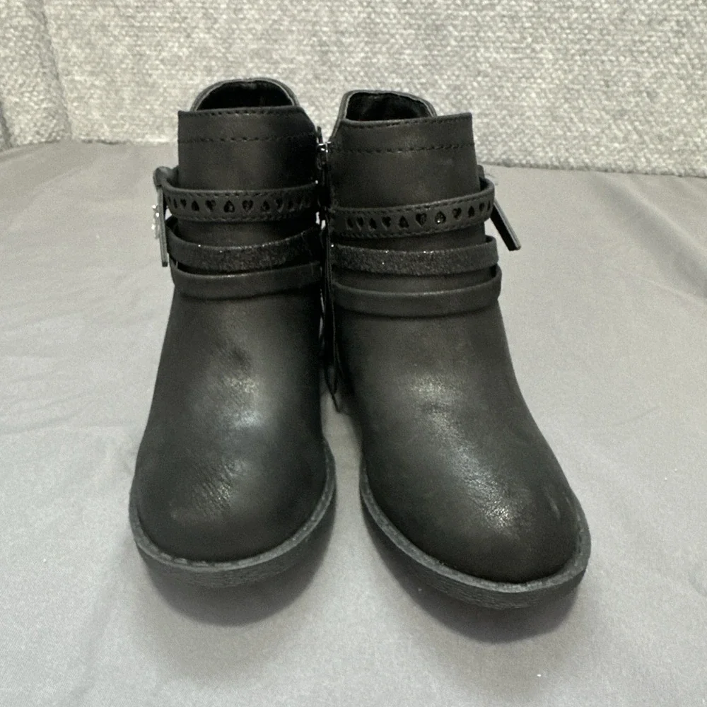 Jellypop Kids Black Ankle Boots Heart Accent Boot Size 11M Glitter